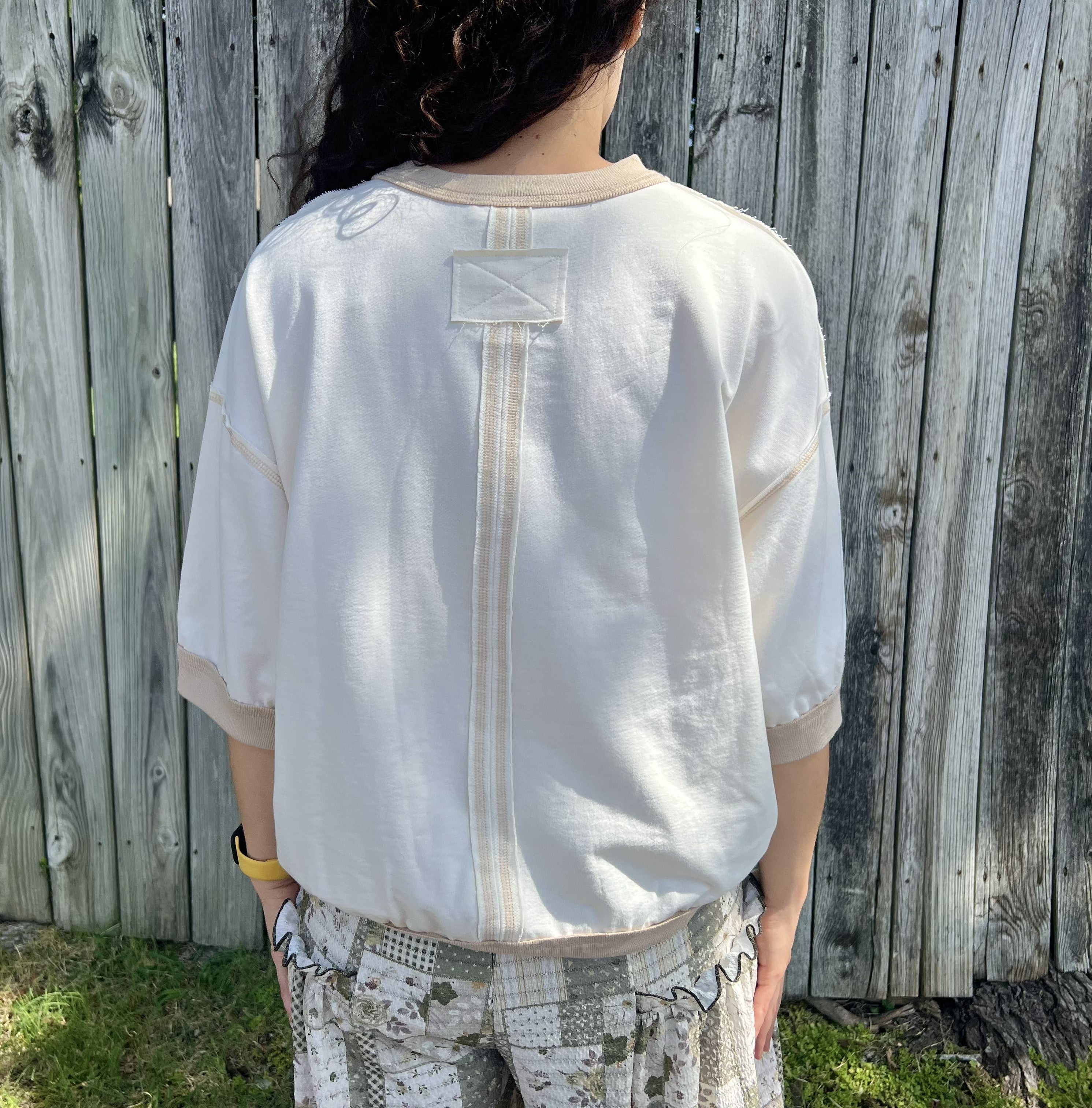 Cream Short Sleeve Sweatshirt