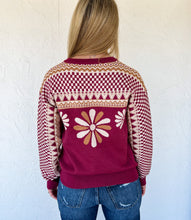 Checkered & Floral Marron Sweater