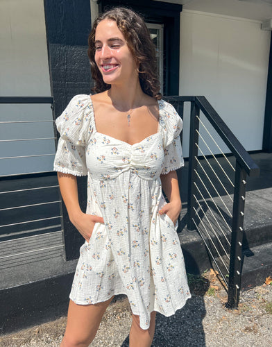Floral Cream Puff Sleeve Dress