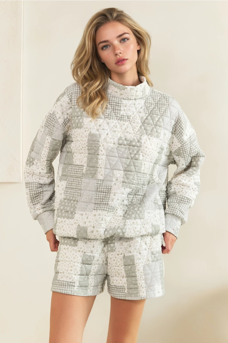 Green Quilted Mock Neck Sweatshirt