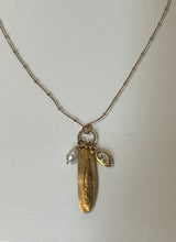 Acacia Necklace
