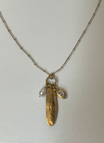 Acacia Necklace