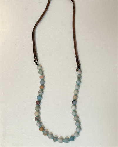 Judeline Neckline
